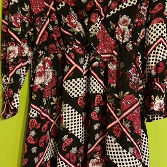 NWOT Ashley Stewart Multicolor/Print Long Sleeve Maxi Dress Size 18/20 - Picture 3 of 7